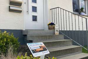 Gepflegtes 3-Zimmer-Einfamilienhaus mit Garage, Garten, Pavillon und Schuppen in Auernheim – Die vollständige Adresse der Immobilie erhältst du vom Anbieter., 89564 Nattheim – Vorschaubild 3