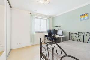 Property thumbnail 9