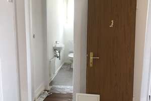 Helle Altbau 3-Zimmer-Wohnung in Stuttgart – Die vollständige Adresse der Immobilie erhältst du vom Anbieter., 70435 Zuffenhausen-Hohenstein, Stuttgart – Vorschaubild 3