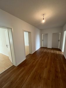 Helle 4-Zimmer-Wohnung mit flexiblen Wohnmöglichkeiten