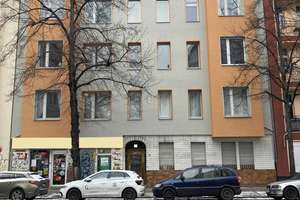 Ausbaupotenzial im Herzen von Berlin-Neukölln – Dachgeschoss-Rohling mit Entwicklungschance