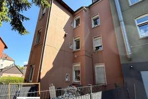 Mehrfamilienhaus mit Ladenlokal in Gelsenkirchen – 5 Einheiten & ca. 5,7 % Bruttorendite! – Die vollständige Adresse der Immobilie erhältst du vom Anbieter., 45899 Beckhausen, Gelsenkirchen – Vorschaubild 3