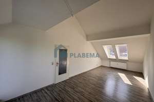 Moderne 3- Zimmer- Dachgeschoßwohnung mit Balkon und neuwertiger Einbauküche – Platanenstr. 50, 17033 Lindenbergviertel, Neubrandenburg – Vorschaubild 8