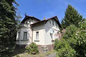 Radebeul: Villa mit Bauplatz und Weinbergblick – Die vollständige Adresse der Immobilie erhältst du vom Anbieter., 1445 Radebeul – Vorschaubild 1