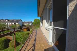 Wersten: sanierungsbedürftiges Zweifamilienhaus mit Terrasse, Garten und Balkon in ruhiger Lage! – Düsseldorf – Vorschaubild 27
