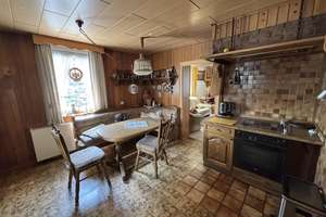 Leben auf dem eigenen Hof! Wohnhaus mit Scheune, Einliegerwohnung und großem Grundstück! – Die vollständige Adresse der Immobilie erhältst du vom Anbieter., 51674 Wiehl – Vorschaubild 9
