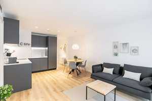 Geschmackvolle 2-Raum-Wohnung mit Balkon und EBK in Greifswald Hansestadt – Feldstraße 99-102, 17489 Greifswald – Vorschaubild 4