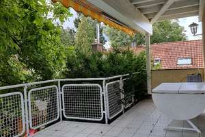 So groß wie ein Haus: Wohnung mit große Balkon in bester Villenlage von Schwalbach (Altschwalbach) – Fuchstanzstraße 10a, 65824 Schwalbach am Taunus – Vorschaubild 3