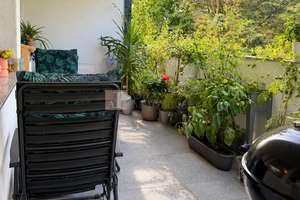 Stilvoll wohnen im Grünen-gepflegte 3,5-Zimmer Wohnung mit großer Loggia in Köln-Lövenich – 50859 Lövenich, Köln – Vorschaubild 2