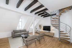 Modern & gemütlich – 47 m² Dachgeschosswohnung im Denkmalbau