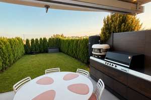 Exklusive Maisonettewohnung in Leipzig-Lindenthal – luxuriös saniert, großer Garten, Terrasse & Balk