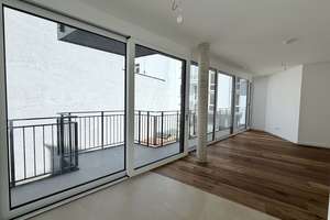 Erstbezug! Lichtdurchflutete Wohnung mit Balkon – Die vollständige Adresse der Immobilie erhältst du vom Anbieter., 10627 Charlottenburg, Berlin – Vorschaubild 4