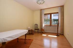 Großzügiges Zuhause mit traumhaftem Garten! – Die vollständige Adresse der Immobilie erhältst du vom Anbieter., 82380 Peißenberg – Vorschaubild 11