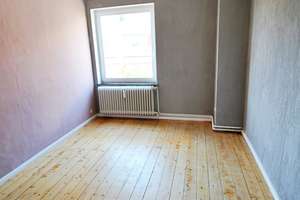 ETW Neustadt - Altbaucharm - Dielenboden - 3 Zi Wohnung mit Balkon - zentral - Anlage & Eigennutz – Die vollständige Adresse der Immobilie erhältst du vom Anbieter., 28201 Buntentor, Bremen – Vorschaubild 9