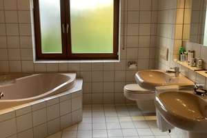 Perfektes Generationenhaus für die große Familie – Die vollständige Adresse der Immobilie erhältst du vom Anbieter., 73269 Hochdorf – Vorschaubild 8