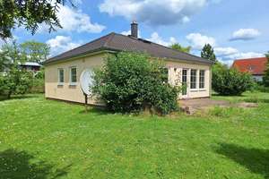 Kompakter Bungalow in Randlage von Dersekow nahe Greifswald – Die vollständige Adresse der Immobilie erhältst du vom Anbieter., 17498 Dersekow – Vorschaubild 4