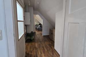 Helle 2 Zimmer Dachgeschosswohnung mit Balkon in Frankfurt-Seckbach  – Wilhelmshöher Straße 122, 60389 Seckbach, Frankfurt am Main – Vorschaubild 7
