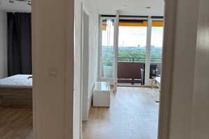2-Zimmer Wohnung mit Weitblick – München – Vorschaubild 2
