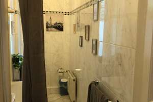 Altbaucharme in Friedrichshain | 1-Zimmer-Wohnung mit Dielenboden | Ab September bezugsfrei – Die vollständige Adresse der Immobilie erhältst du vom Anbieter., 10247 Friedrichshain, Berlin – Vorschaubild 4