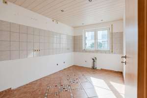 Familienglück mit Garten, Platz zum Leben und Raum für Ihre Ideen! – Die vollständige Adresse der Immobilie erhältst du vom Anbieter., 53859 Niederkassel – Vorschaubild 6