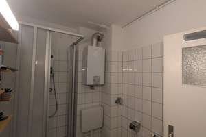 Teilsanierte 2-Zimmer-Hochparterre-Wohnung mit Balkon in Hannover Döhren. – Wiehbergstraße 103, 30519 Döhren, Hannover – Vorschaubild 13