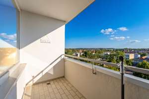 Modernisierte 4,5-Zimmer-Wohnung mit Südbalkon in begehrter Lage. – Die vollständige Adresse der Immobilie erhältst du vom Anbieter., 89231 Neu-Ulm – Vorschaubild 4