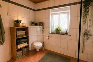 Einfamilienhaus mit großem Grundstück in ruhiger Höhenlage – Die vollständige Adresse der Immobilie erhältst du vom Anbieter., 63683 Ortenberg – Vorschaubild 11