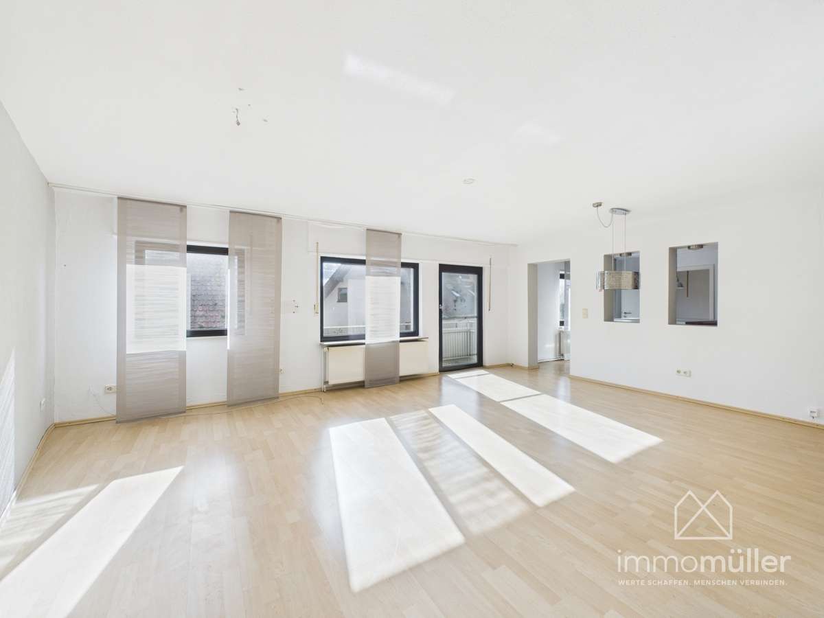 Immobilie in Lautersheim - Einfamilienhaus mit 146 m², Wintergarten & Balkon – familiärer Lage von Lautersheim - Bild 8