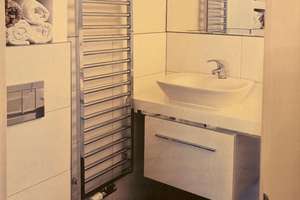 Exklusive, modernisierte und möblierte 2,5-Zimmer DG-Wohnung und Tiefgarage. – Karlsruhe Straße / Kurfürstendamm -, 10711 Halensee, Berlin – Vorschaubild 24