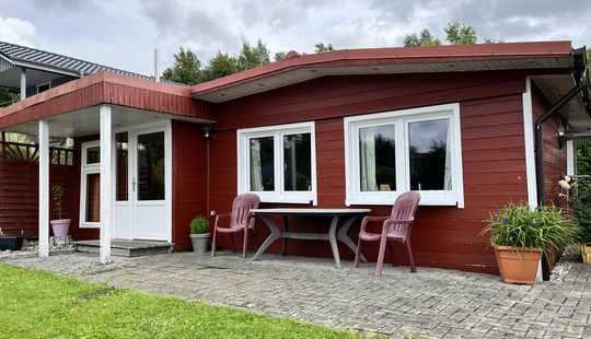Bild von Wochenendhaus in direkter Kanallage