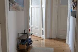 Charmante 3-Zimmer-Wohnung mit Balkon in München-Pasing – Die vollständige Adresse der Immobilie erhältst du vom Anbieter., 81241 Pasing, München – Vorschaubild 2