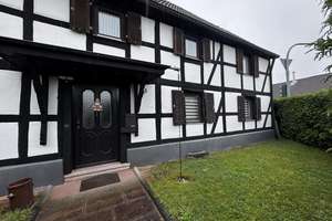 Charmantes Einfamilienhaus im Fachwerkstil in Lohmar-Birk – Die vollständige Adresse der Immobilie erhältst du vom Anbieter., 53797 Lohmar – Vorschaubild 2