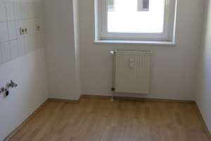 Gemütliche 2-Raum-Wohnung mit Balkon - erster Monat kaltmietfrei! – Halberstädter Straße 151, 39112 Sudenburg, Magdeburg – Vorschaubild 4
