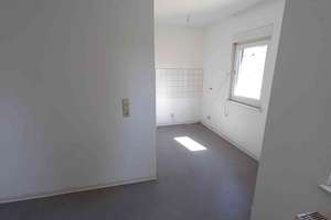 Die gefällt mir: ansprechende 2-Zimmer-Wohnung mit Ausblick – Deckerstr. 55, 70372 Seelberg, Stuttgart – Vorschaubild 2