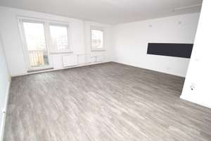 3-Zimmer-Wohnung, Bad mit Badewanne, frisch saniert