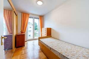 WGH mit freier Wohnung und Entwicklungspotenzial in Köln-Müngersdorf – Die vollständige Adresse der Immobilie erhältst du vom Anbieter., 50933 Müngersdorf, Köln – Vorschaubild 33