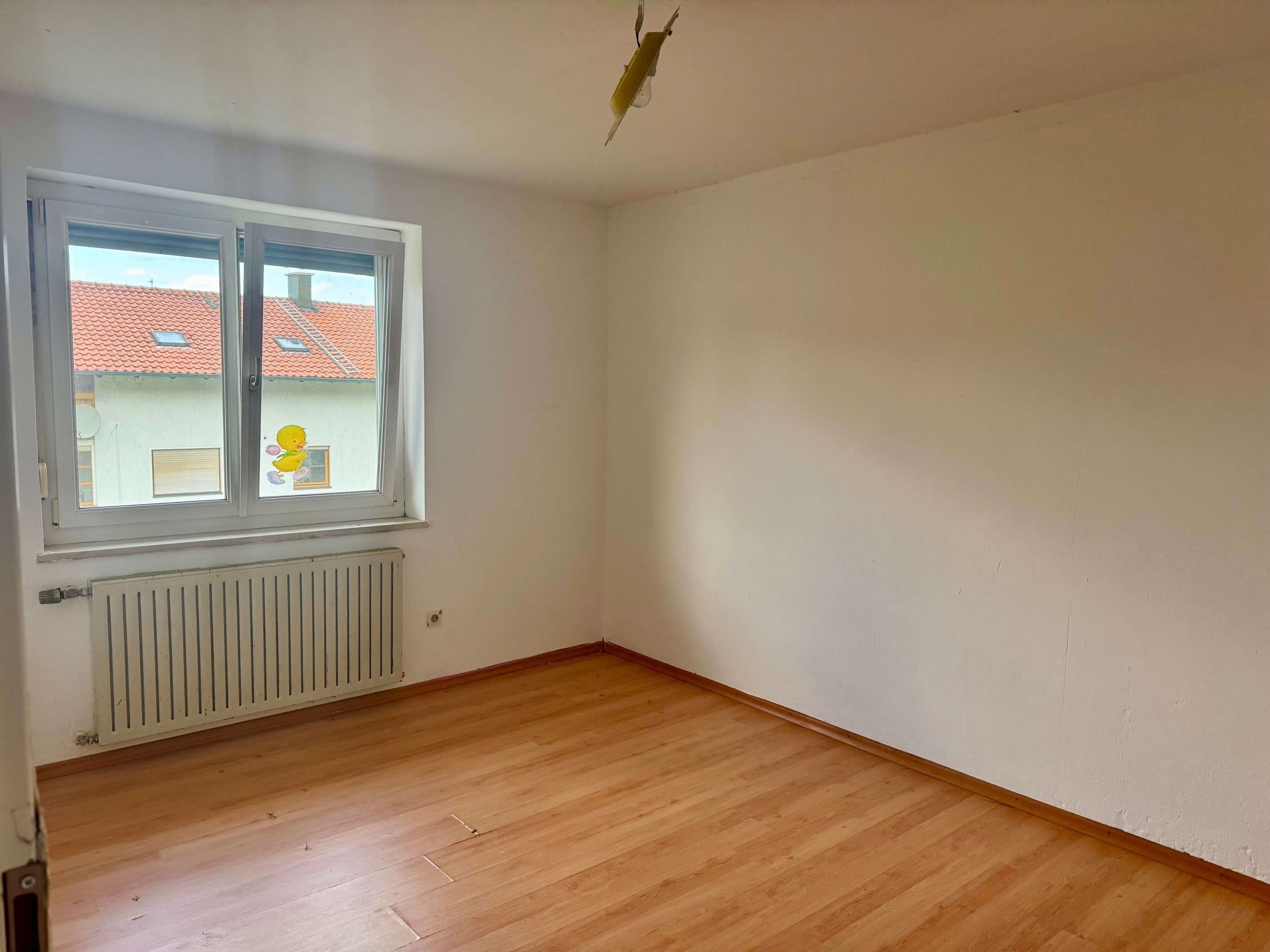 Immobilie in Tacherting - Gemütliche Wohnung mit Gartenidylle - Wohnen im Zweifamilienhaus - Bild 4