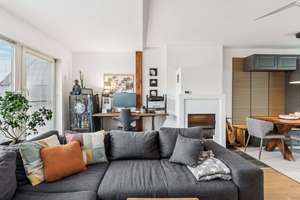 Dachgeschoss-Highlight mit 3 Zimmern, Kamin & großer Terrasse im Herzen von Steglitz – Die vollständige Adresse der Immobilie erhältst du vom Anbieter., 12167 Steglitz, Berlin – Vorschaubild 4