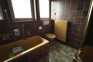 **Einfamilienhaus mit Potenzial & Baugrundstück** – Die vollständige Adresse der Immobilie erhältst du vom Anbieter., 89287 Bellenberg – Vorschaubild 9