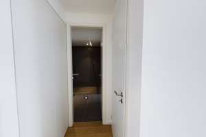 Moderne 2‑Zi.-Wohnung mit Balkon & EBK | 24/7 Concierge, Gym & Rooftop | Online-Besichtigung möglich – Europa Allee 11, 60327 Gallus, Frankfurt am Main – Vorschaubild 9