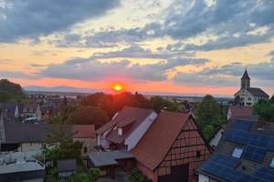Freistehendes Zweifamilienhaus in toller Lage! - Preissenkung – Die vollständige Adresse der Immobilie erhältst du vom Anbieter., 79424 Auggen – Vorschaubild 2