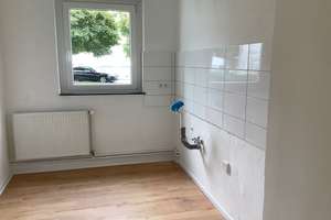 Tolle 3-Zimmer-Erdgeschoss-Wohnung mit Balkon zu vermieten! – Schilgenstr. 3, 49080 Kalkhügel, Osnabrück – Vorschaubild 3