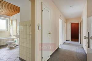 3-Zimmerwohnung mit überdachtem Balkon in Duisdorf zu verkaufen – Die vollständige Adresse der Immobilie erhältst du vom Anbieter., 53123 Duisdorf, Bonn – Vorschaubild 2