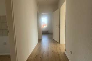 Ihr neues Wohlfühl-Zuhause: Helle 3-Zimmer-Wohnung mit Balkon in Salzgitter-Gebhardshagen – Eichenweg 17, 38229 Gebhardshagen, Salzgitter – Vorschaubild 6