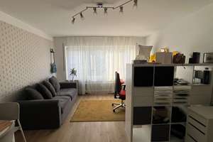 Kleine modernisierte 1-ZW, teilmöbliert – Bussenstraße 19, 70806 Kornwestheim – Vorschaubild 1