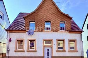 Geräumiges 1-2 Familienhaus in zentraler Lage - viel Platz für Ihre Ideen! – Die vollständige Adresse der Immobilie erhältst du vom Anbieter., 66901 Schönenberg-Kübelberg – Vorschaubild 2
