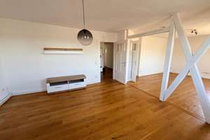 Lichtdurchflutete 4-Zimmer-Wohnung mit Balkon, Garage & Einbauküche in der Südweststadt – Die vollständige Adresse der Immobilie erhältst du vom Anbieter., 75173 Südweststadt, Pforzheim – Vorschaubild 6