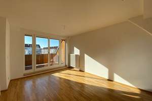 Exklusive 3-Zimmerwohnung mit Loggia in Gohlis-Süd! 