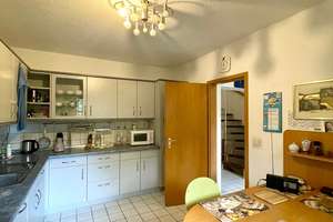 Verklinkertes Reihenmittelhaus in Hanglage – ruhig & stadtnah in Brackwede – Die vollständige Adresse der Immobilie erhältst du vom Anbieter., 33647 Brackwede, Bielefeld – Vorschaubild 9