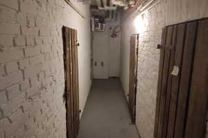 Friedrichshain: Eleganter Altbau mit grünem innenhof und zentraler Lage – Berlin – Vorschaubild 9